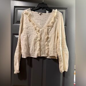 American Eagle Outfitters Cream Ruffle Blouse
